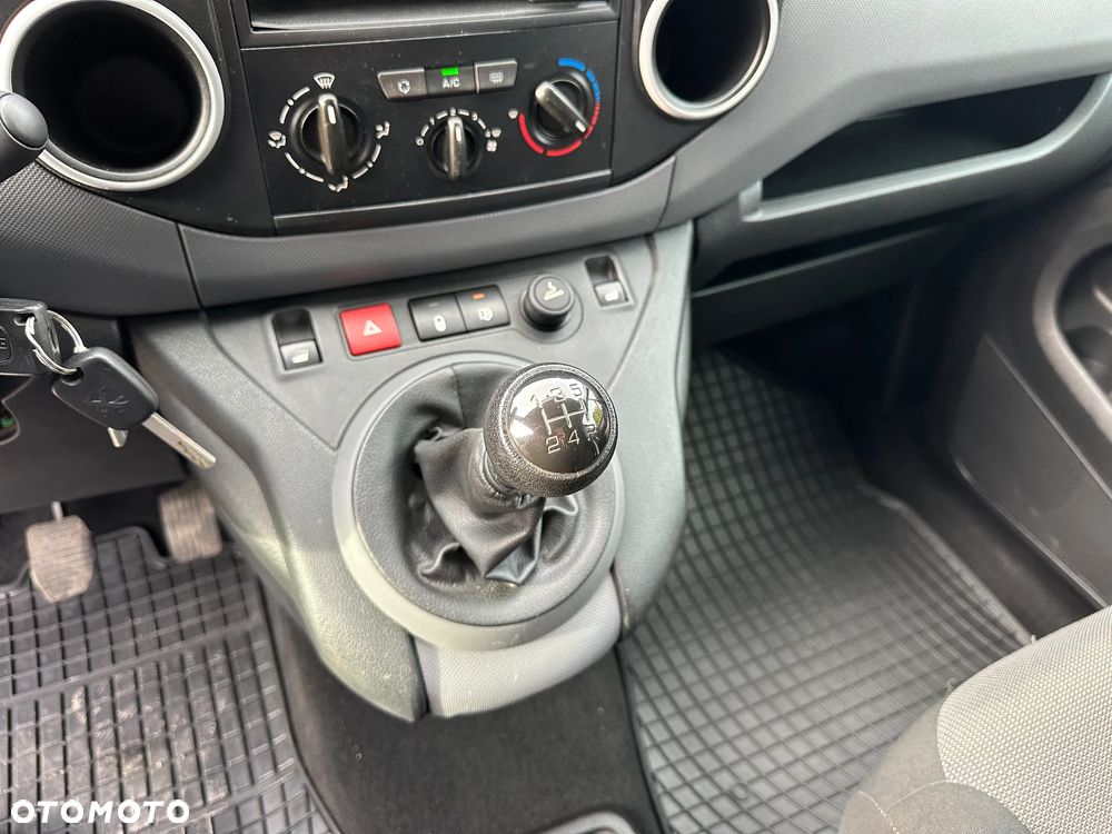 Peugeot Partner - 12