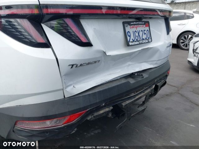 Hyundai Tucson - 8