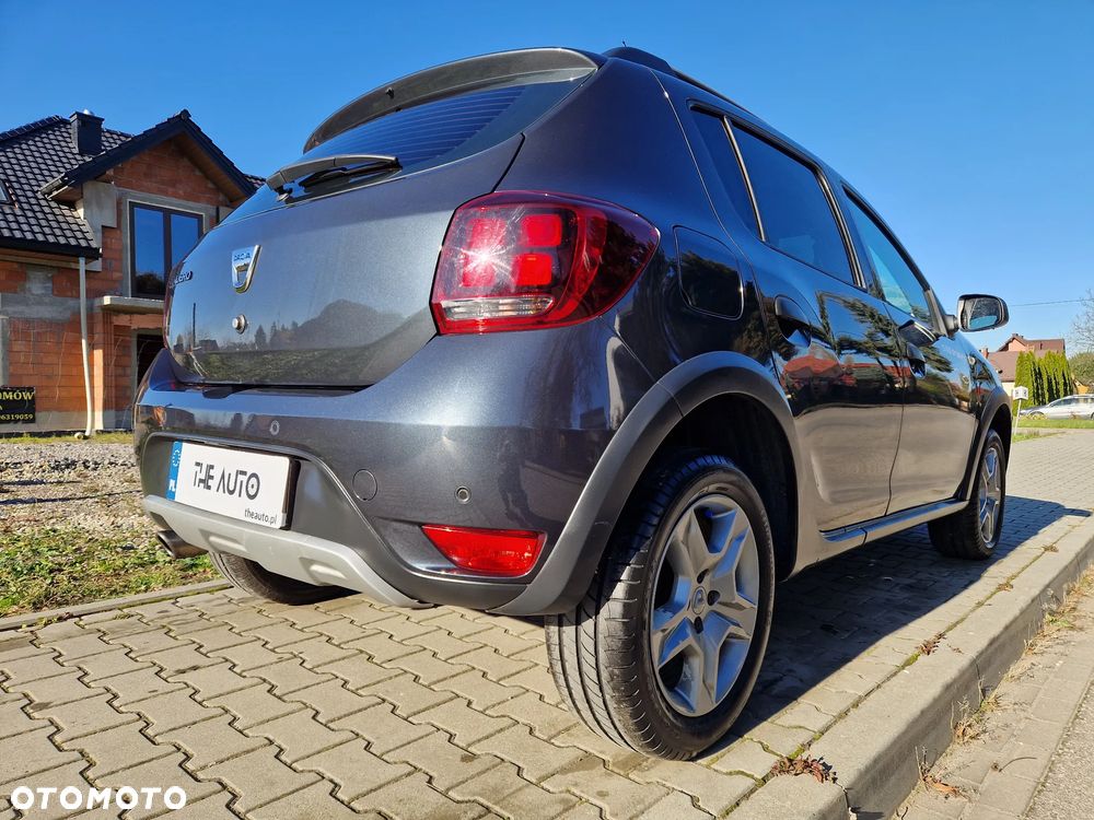 Dacia Sandero 0.9 TCe Laureate - 8