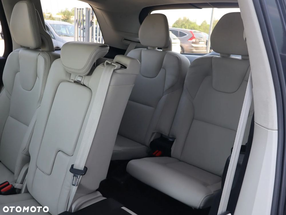 Volvo XC 90 B5 B AWD Ultimate Bright 7os - 17