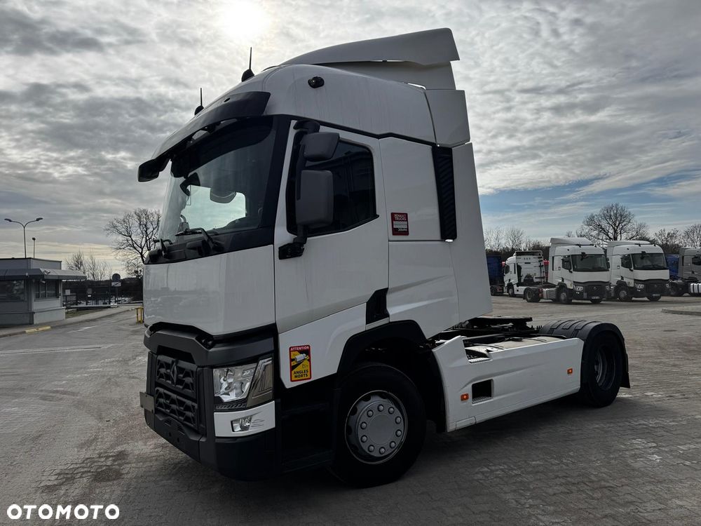 Renault T460 Sleeper Cab - 1