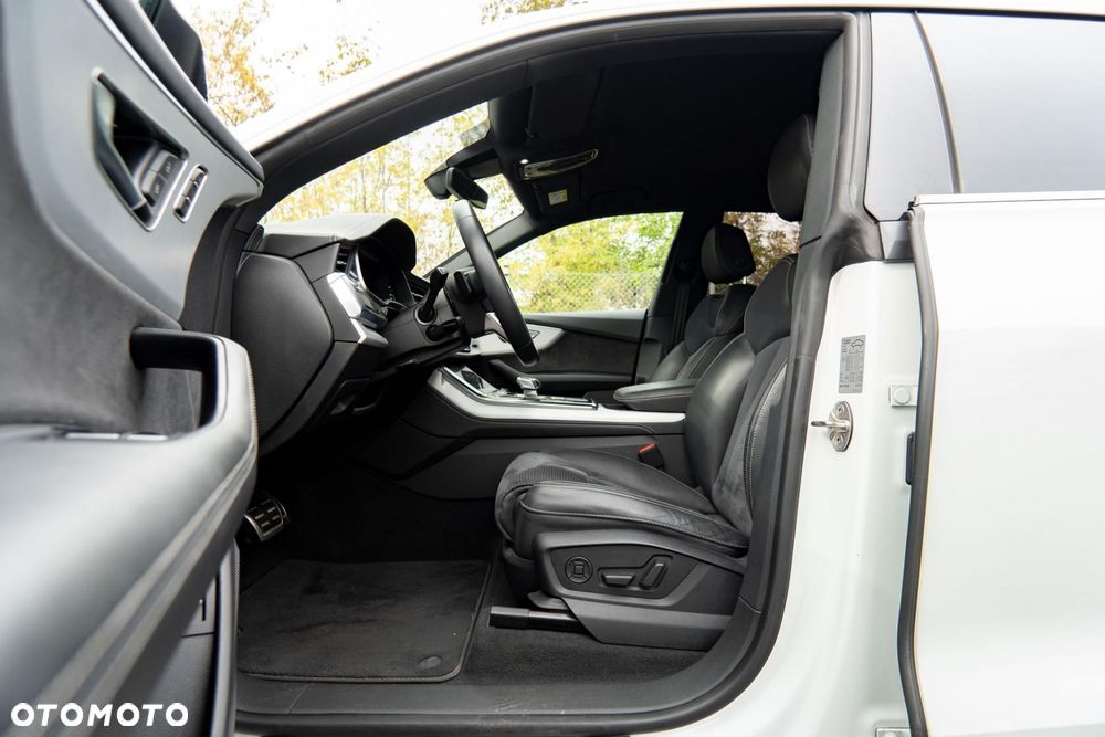 Audi Q8 45 TDI mHEV Quattro Tiptronic - 14