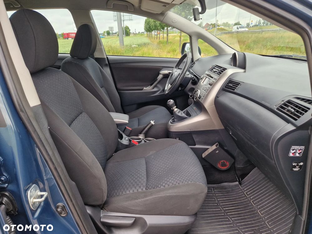 Toyota Verso 1.8 7-Sitzer Comfort - 21