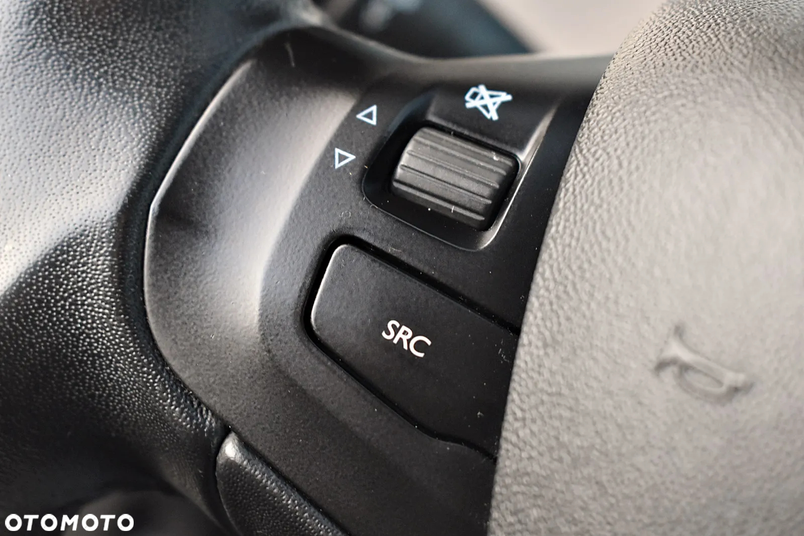 Peugeot 2008 120 VTI Active - 29