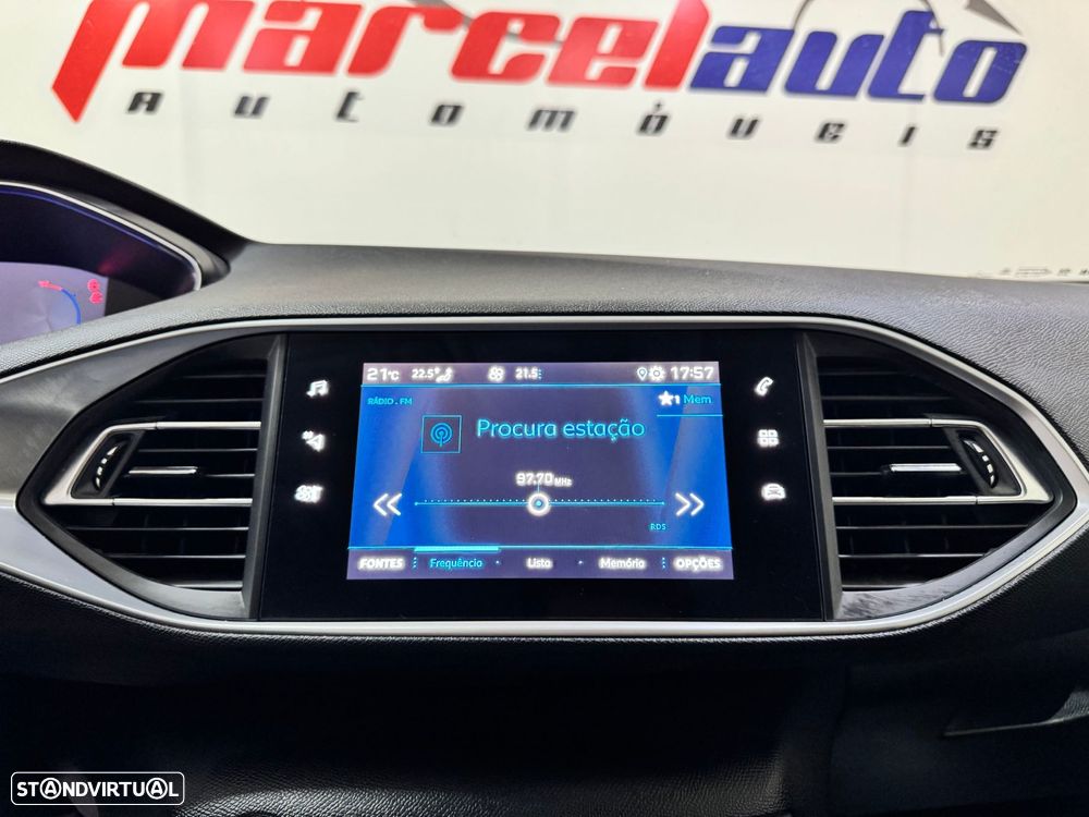 Peugeot 308 1.5 BlueHDi Style - 24