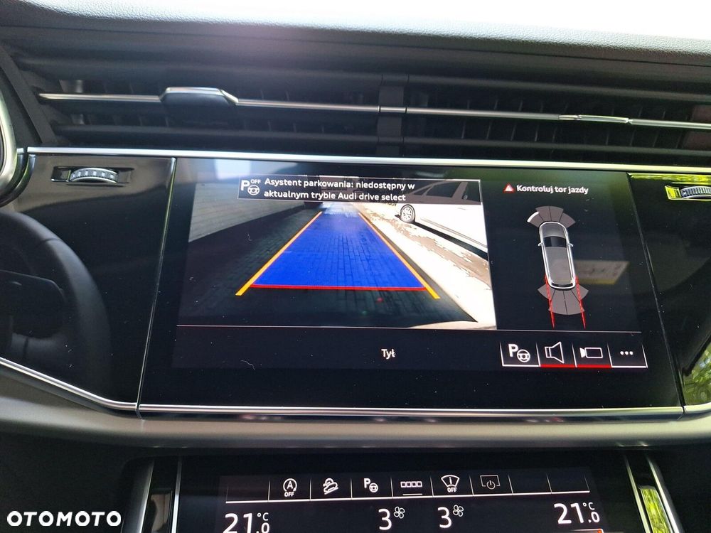 Audi Q7 55 TFSI mHEV Quattro S Line Tiptr - 32