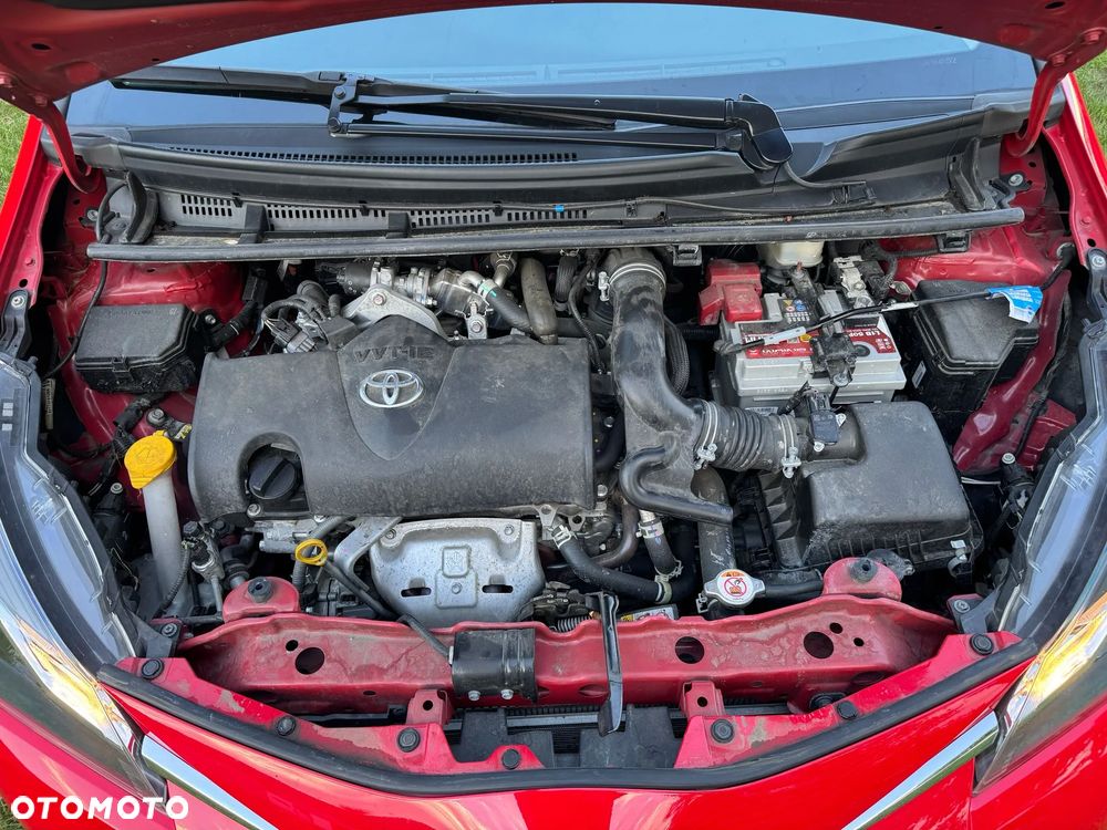Toyota Yaris - 15