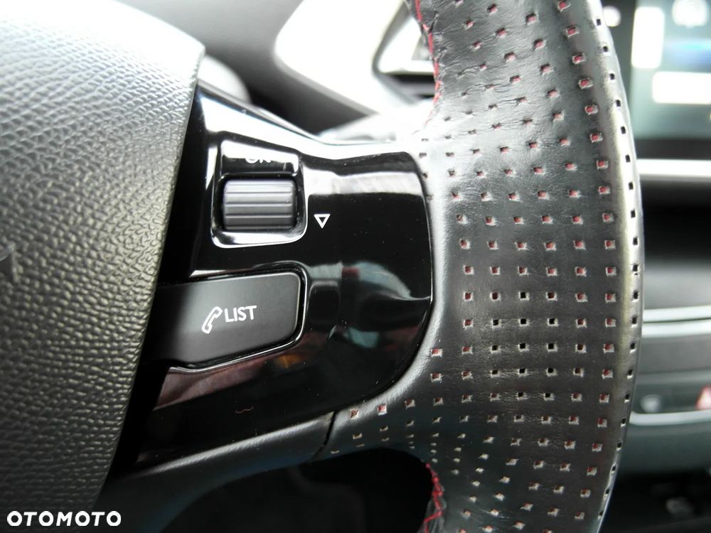 Peugeot 308 BlueHDi 150 Stop & Start GT-Line Edition - 34