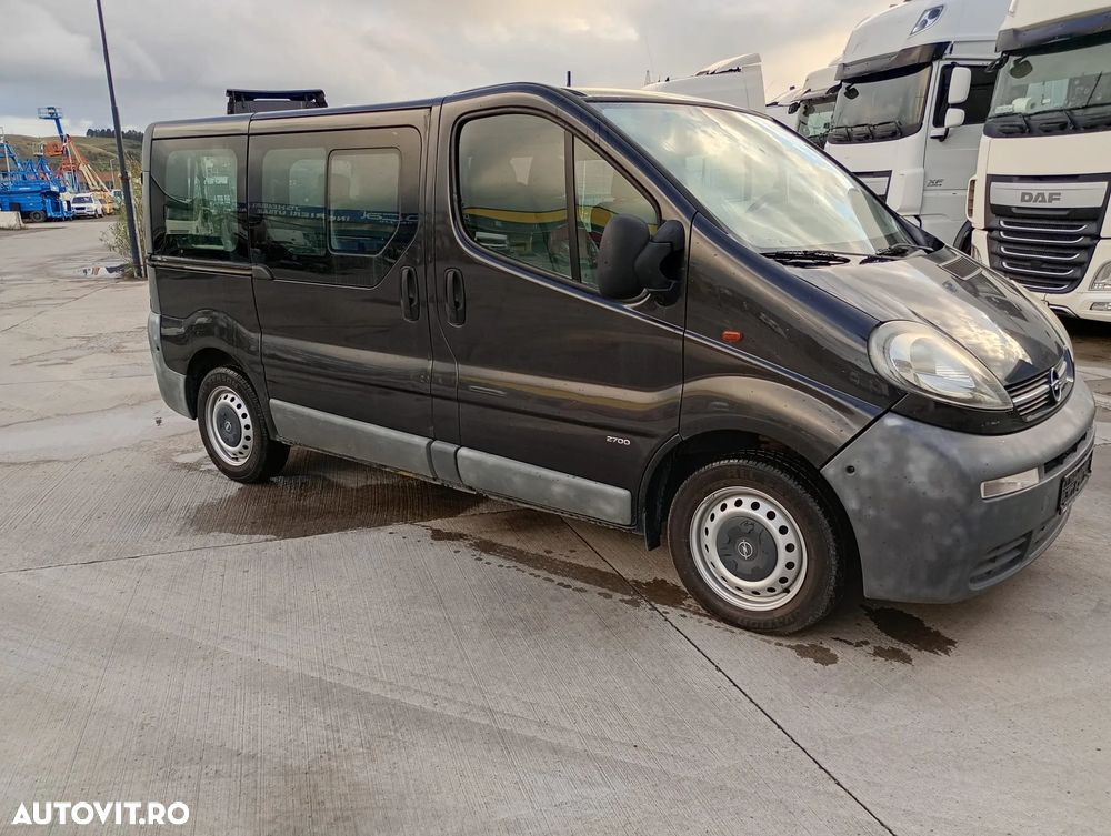 Opel Vivaro - 9