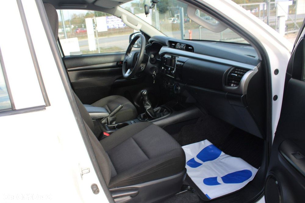 Toyota Hilux - 27