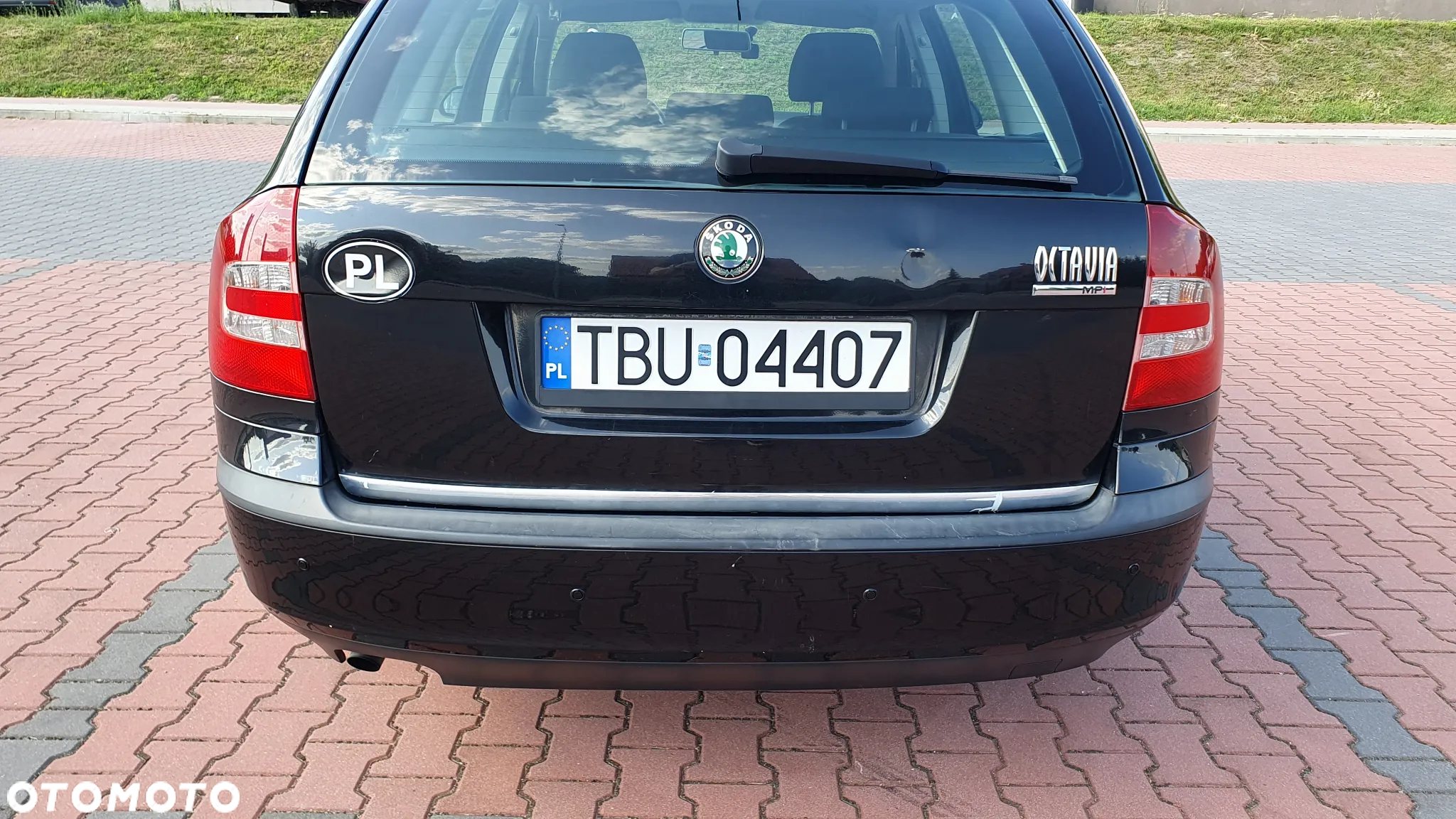 Skoda Octavia 1.6 Combi - 17