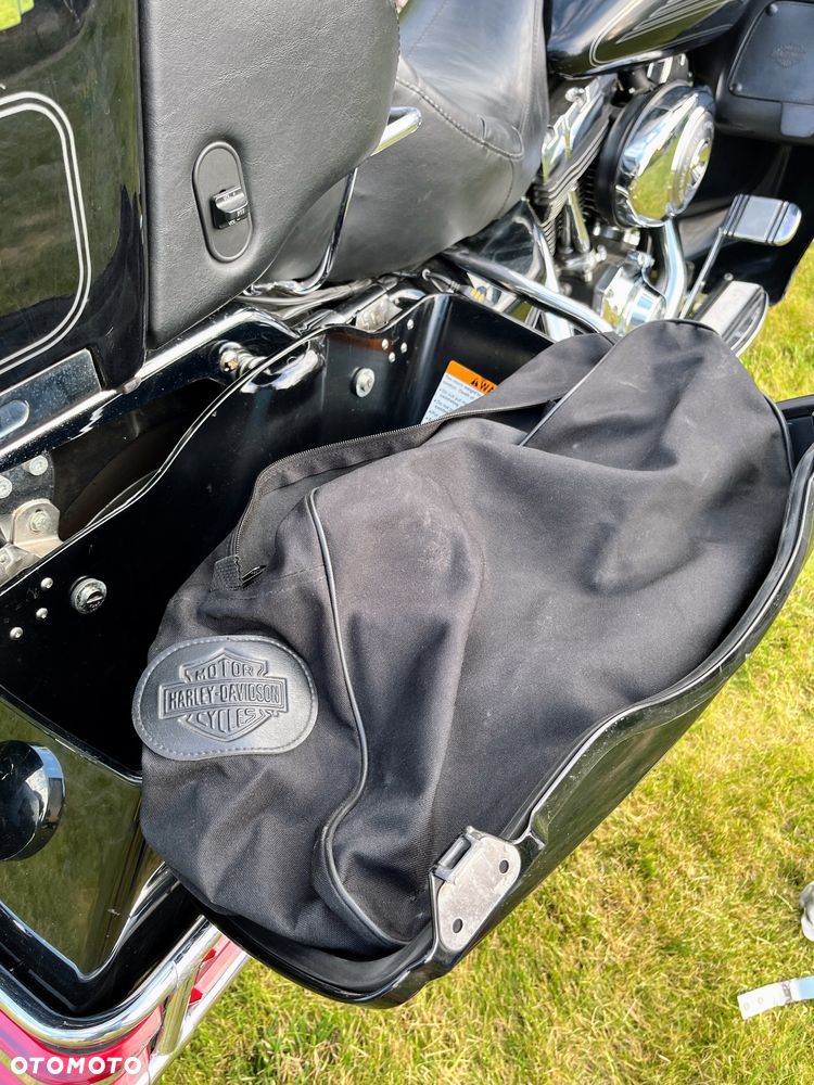 Harley-Davidson FLHTCU Ultra - 11