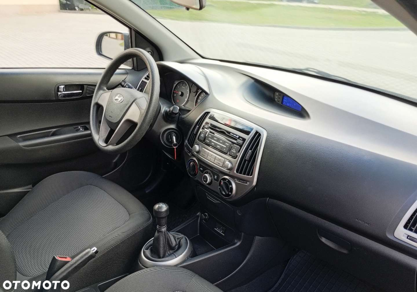 Hyundai i20 - 14