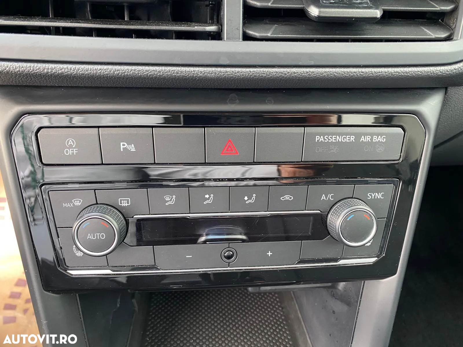 Volkswagen T-Cross 1.0 TSI DSG Life - 13
