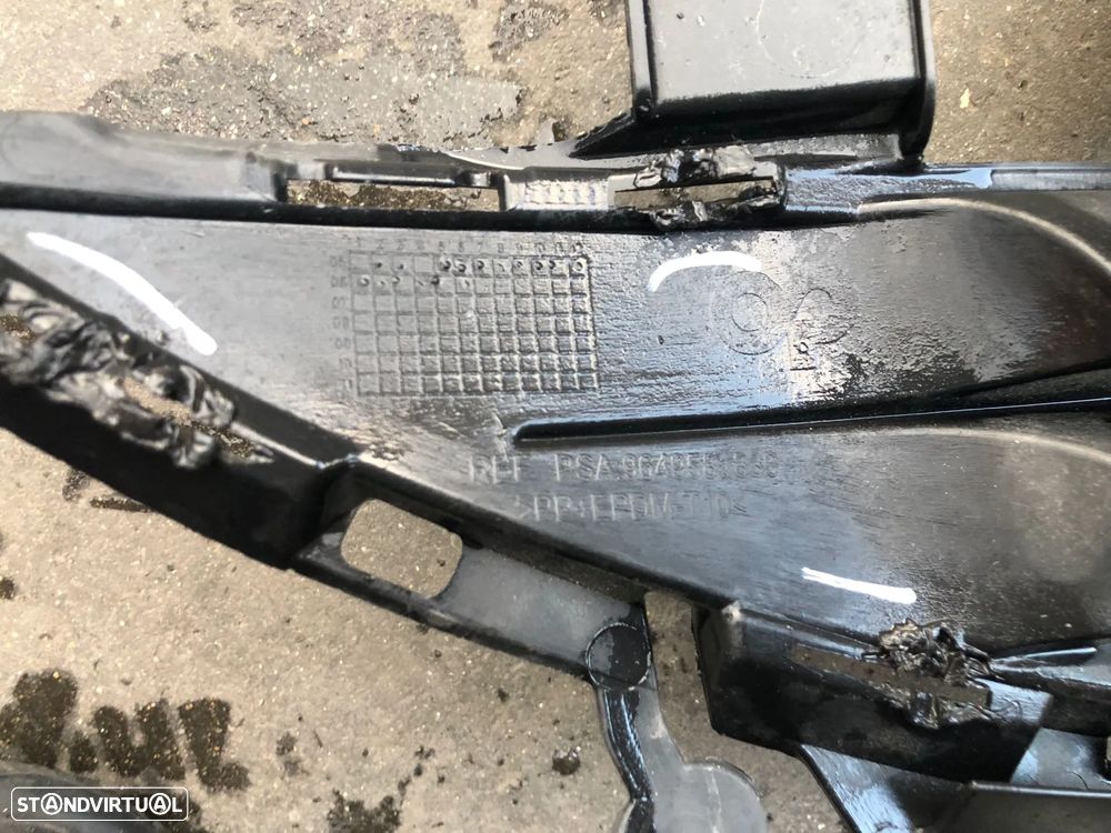 PEUGEOT 207 GRELHA PARA CHOQUES FRENTE - G087 - 7