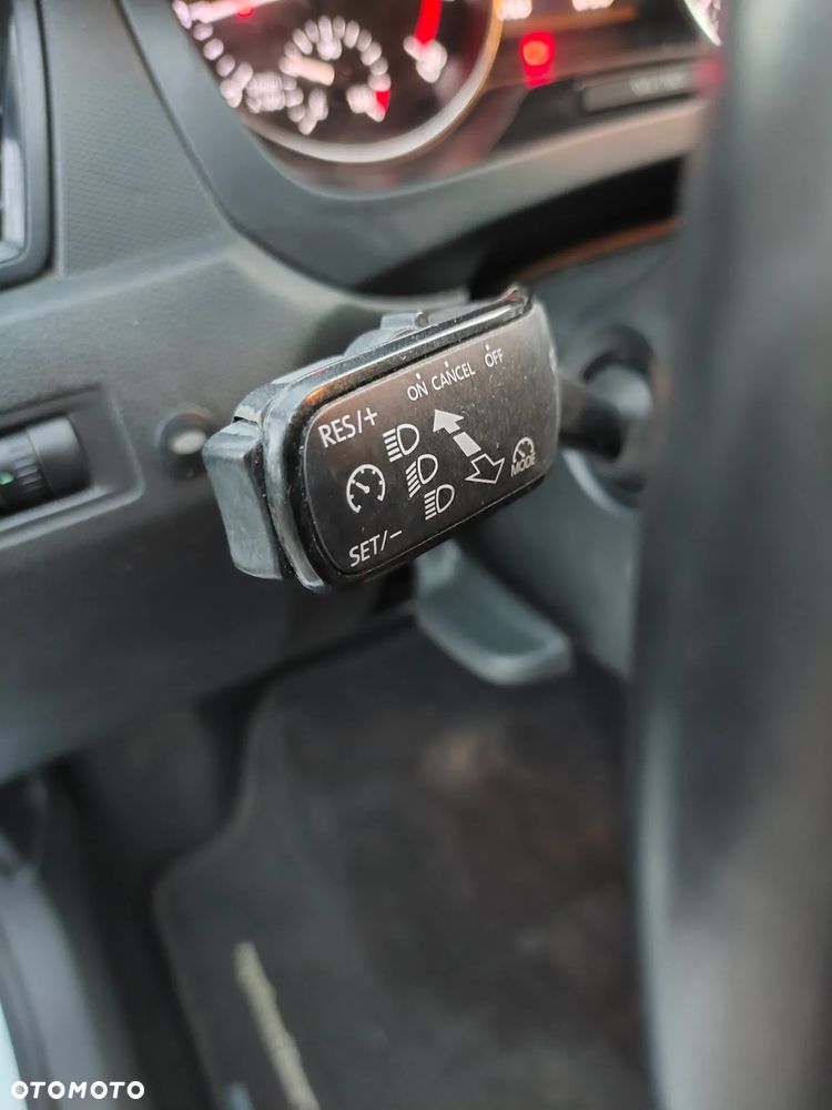 Skoda RAPID 1.2 TSI (Green tec) DSG Style - 18