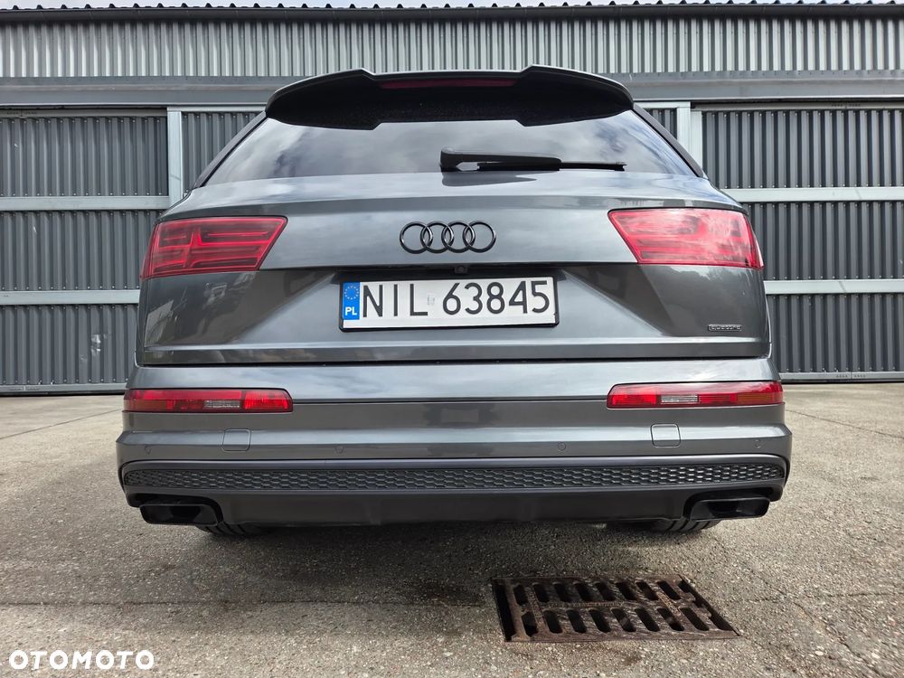Audi Q7 - 19