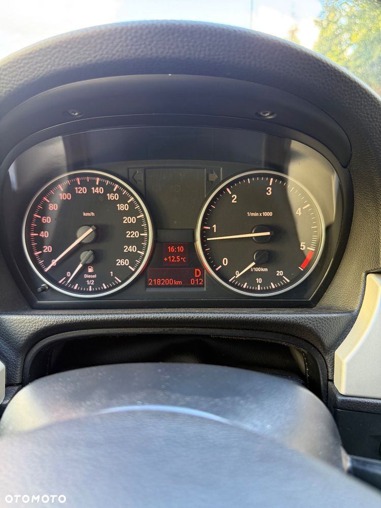 BMW Seria 3 - 40