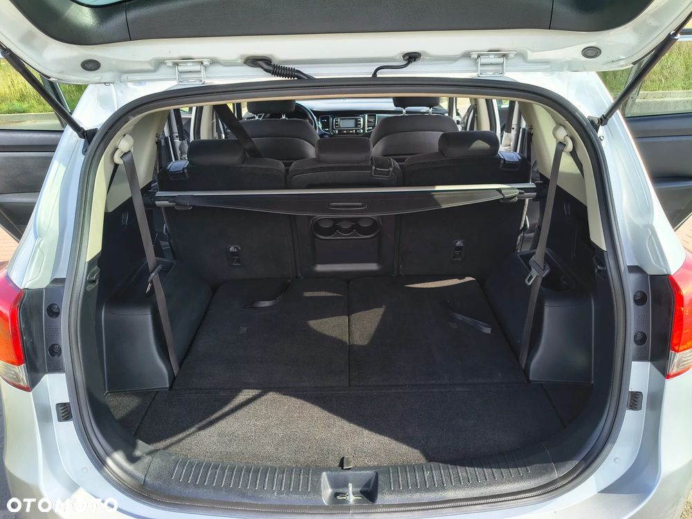 Kia Carens 1.6 GDI Business Line 7os EU6 - 13