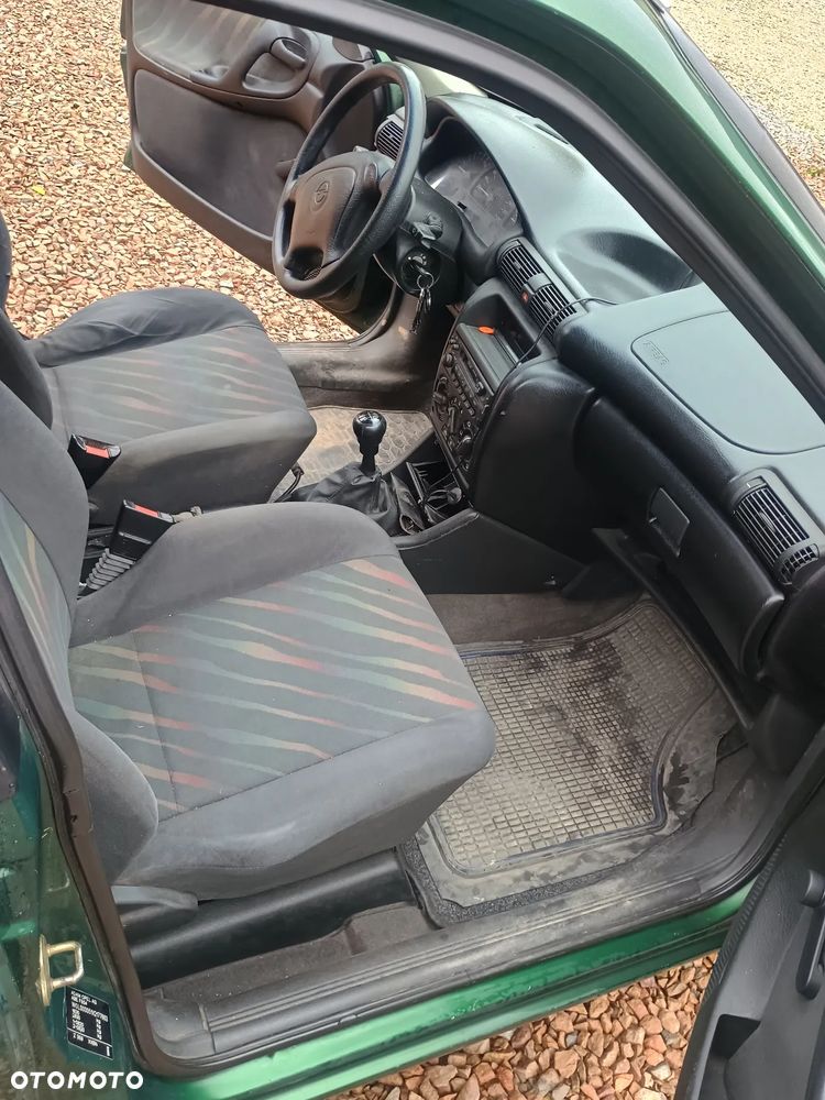Opel Astra - 11