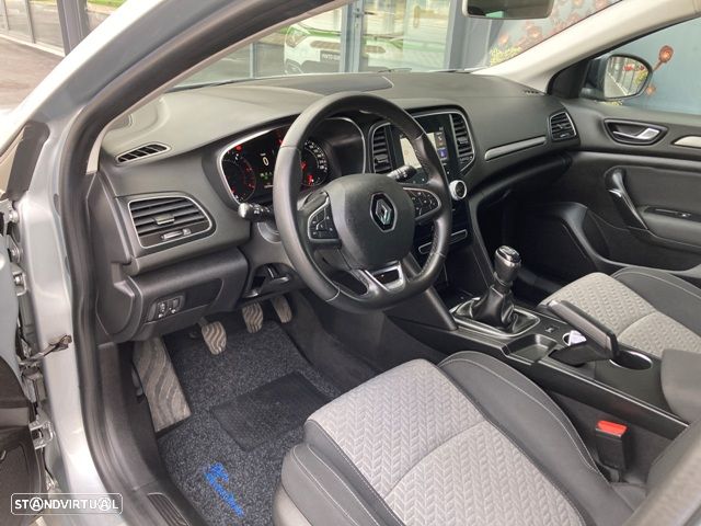 Renault Mégane 1.5 Blue dCi Limited - 16