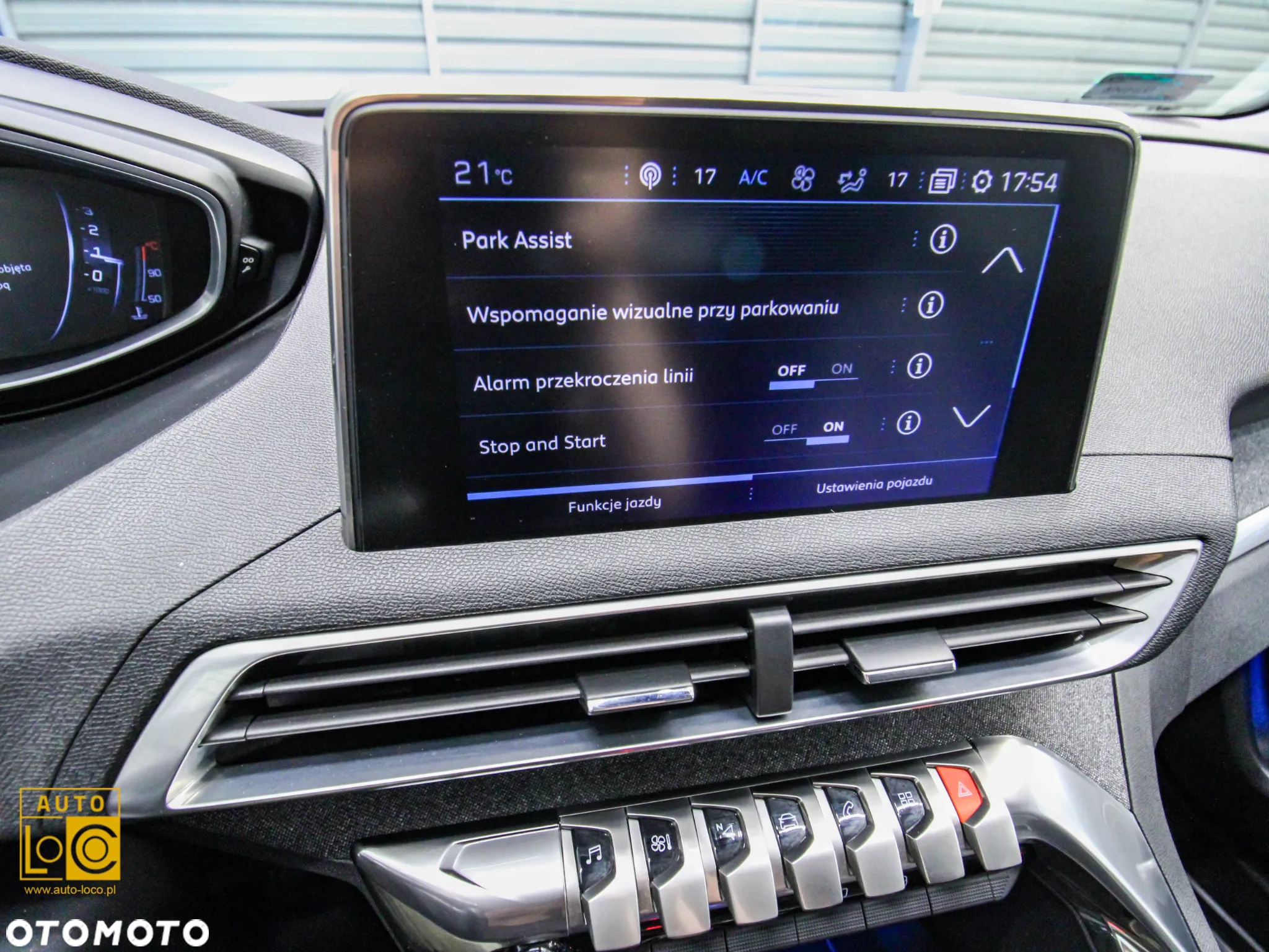 Peugeot 3008 1.2 PureTech Allure - 23