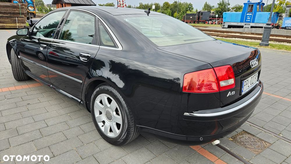 Audi A8 2005 photo 4
