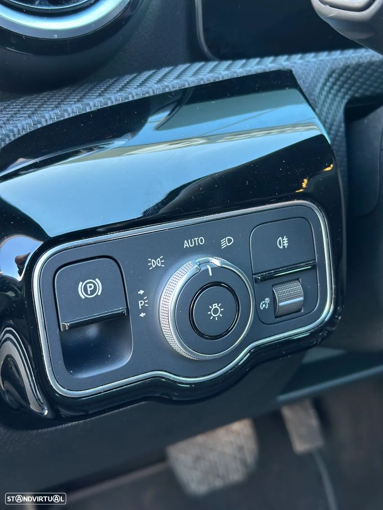 Mercedes-Benz A 250 e Style Plus - 16