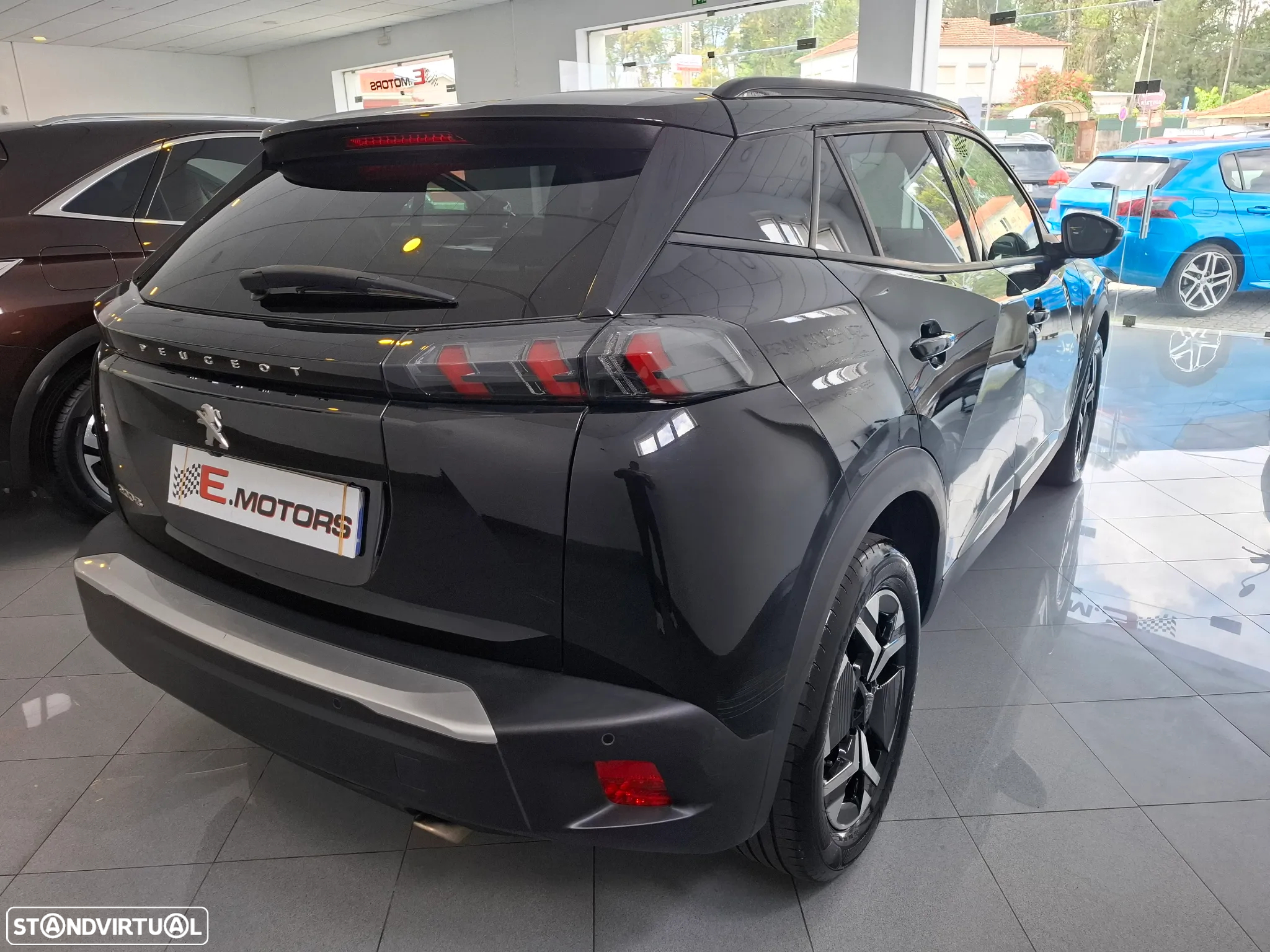 Peugeot 2008 - 6