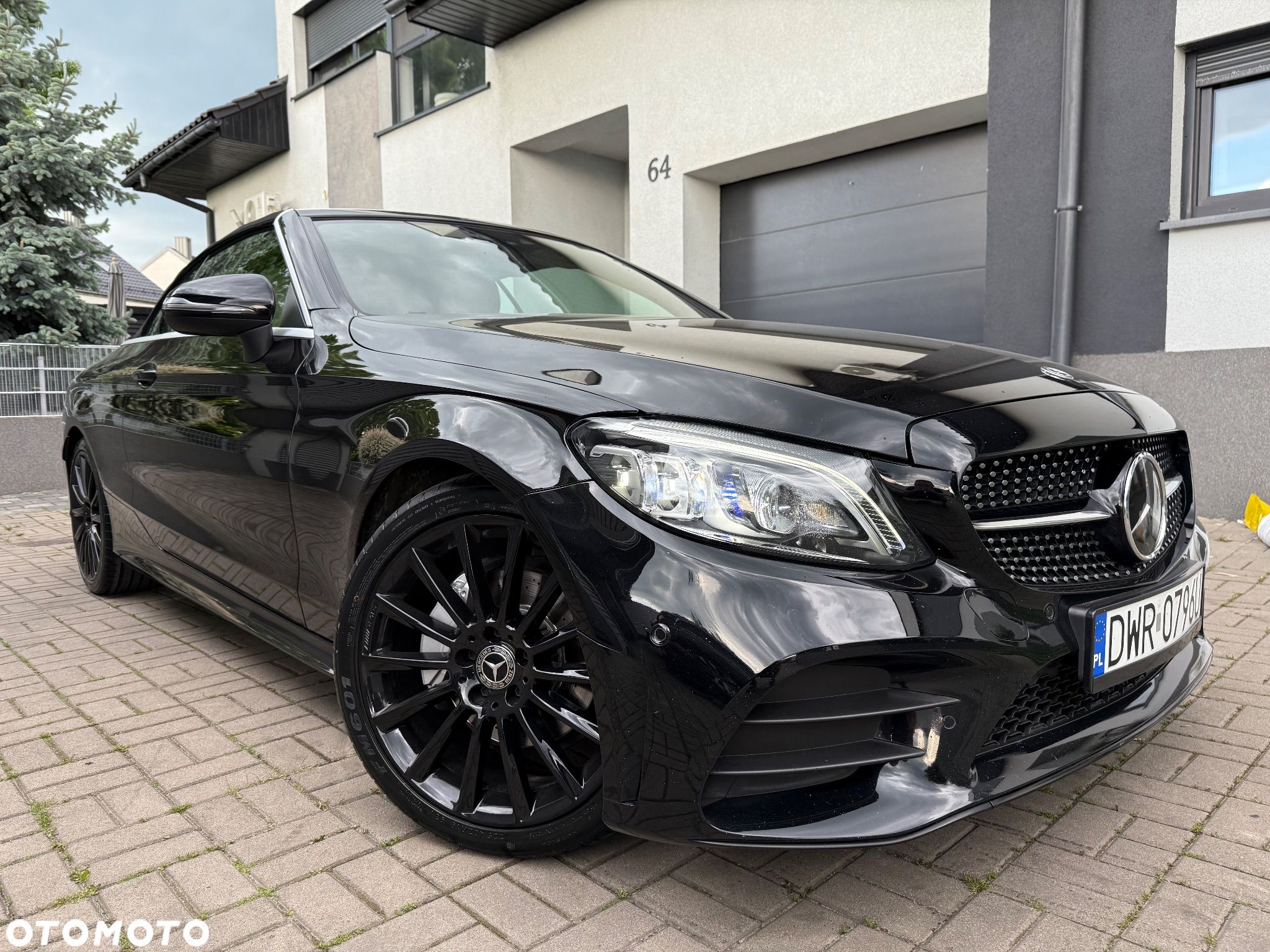 Mercedes-Benz Klasa C 220 d Cabrio 9G-TRONIC AMG Line Plus - 1