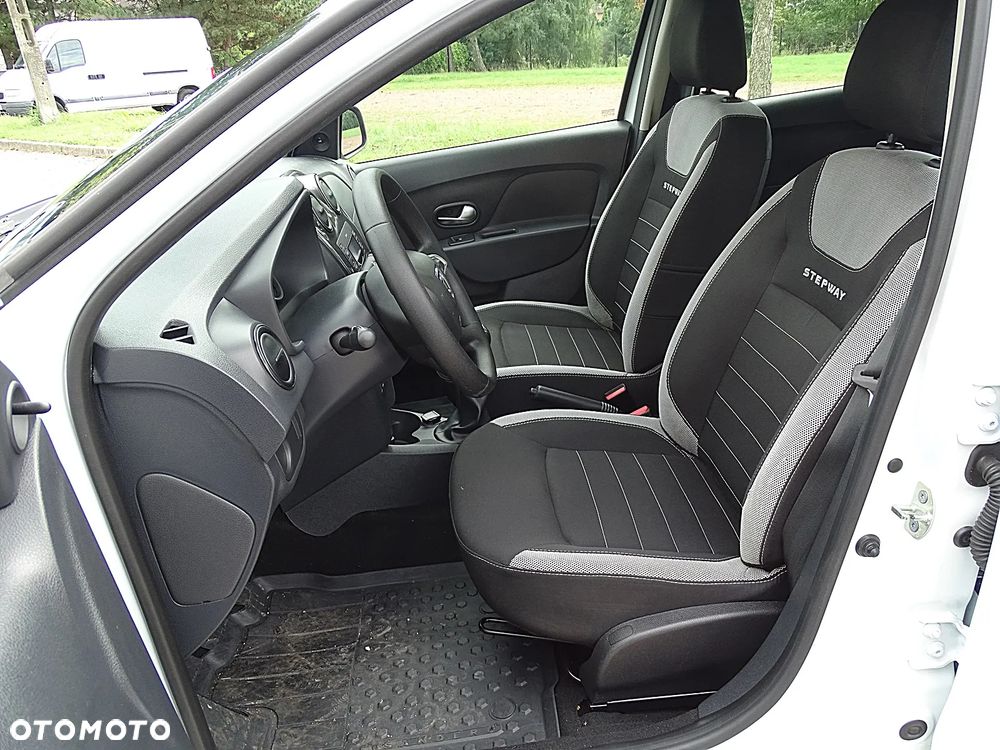 Dacia Sandero Stepway - 25