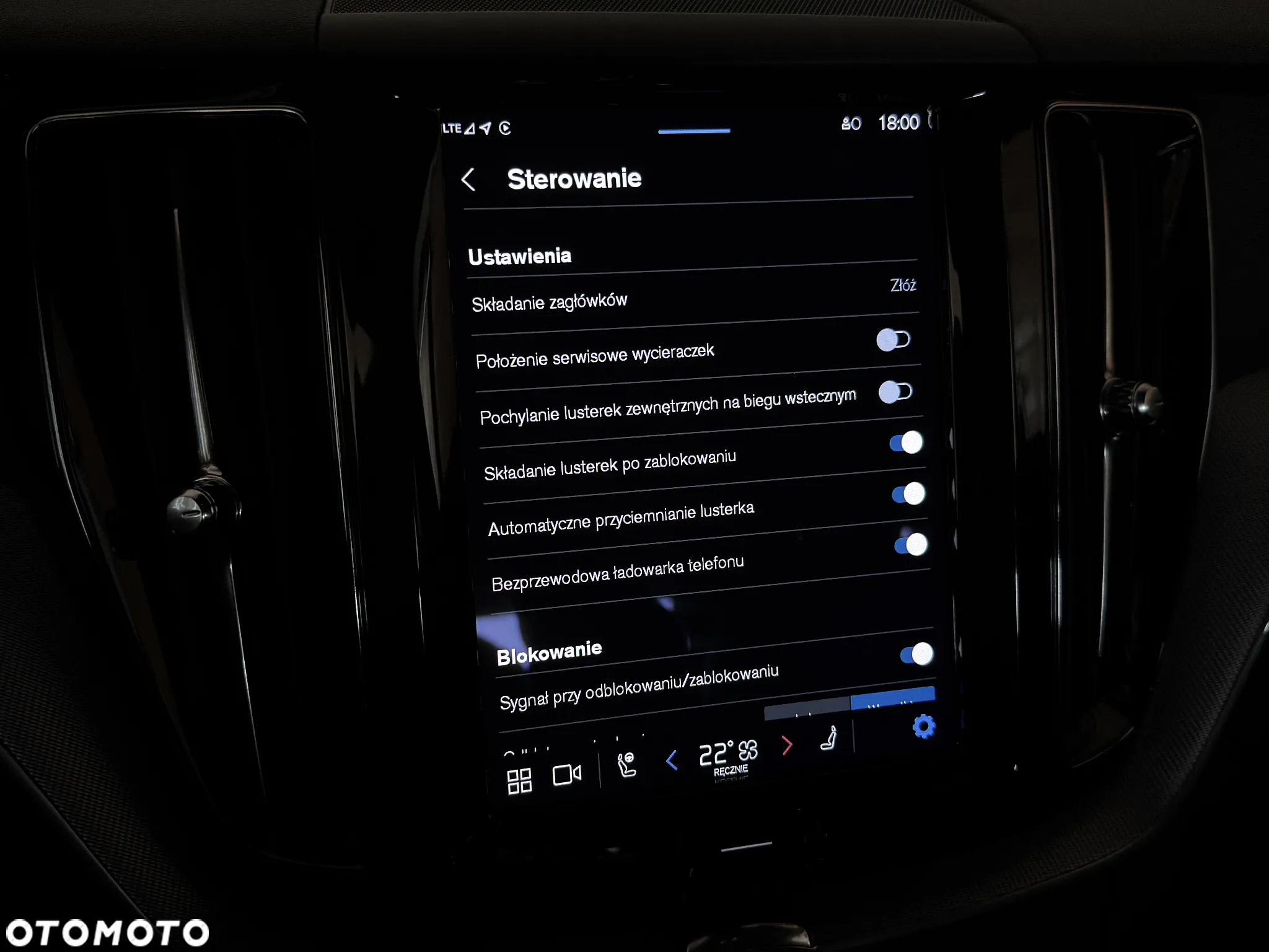 Volvo XC 60 B4 D Plus Dark - 39