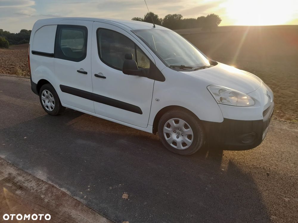 Peugeot Partner - 8