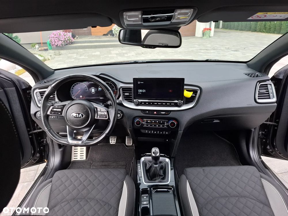 Kia ProCeed 1.5 T-GDI OPF GT LINE - 20