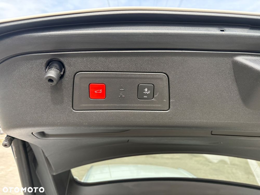 Peugeot 508 BlueHDi 130 EAT8 Allure Pack - 34