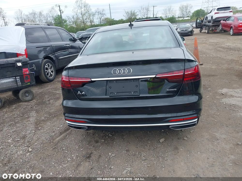 Audi A4 Limousine - 18