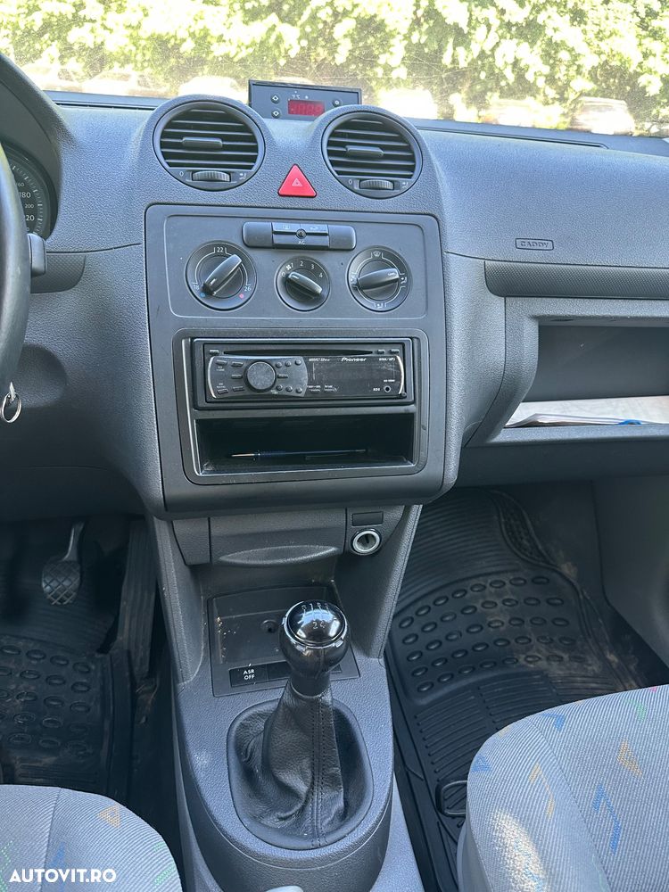Volkswagen Caddy - 15