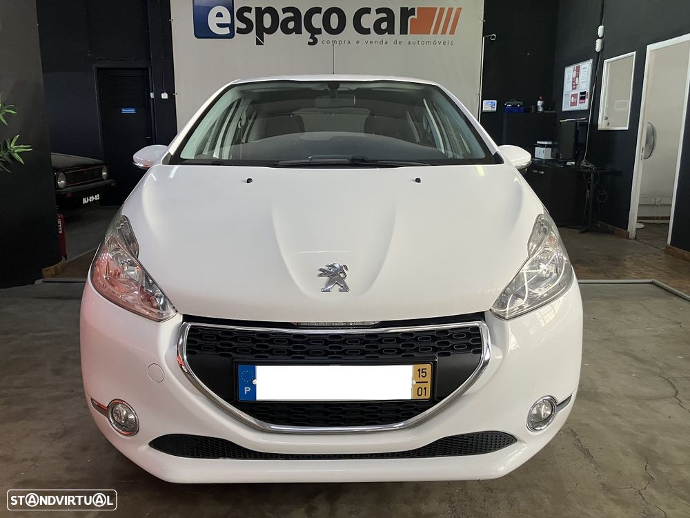 Peugeot 208 1.4 HDi Access - 2