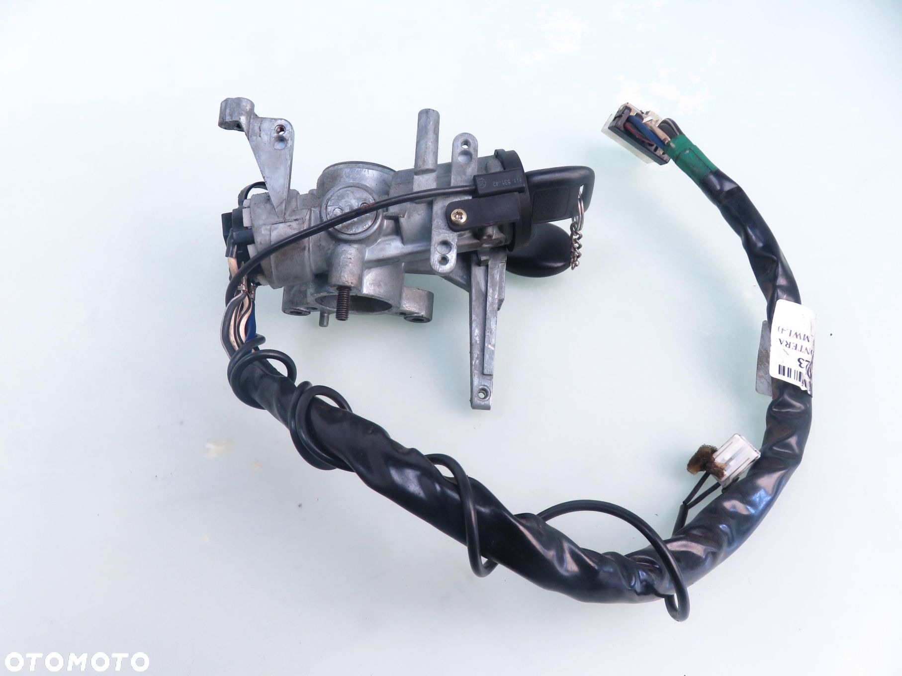 STACYJKA OPEL FRONTERA A 337576 - 2