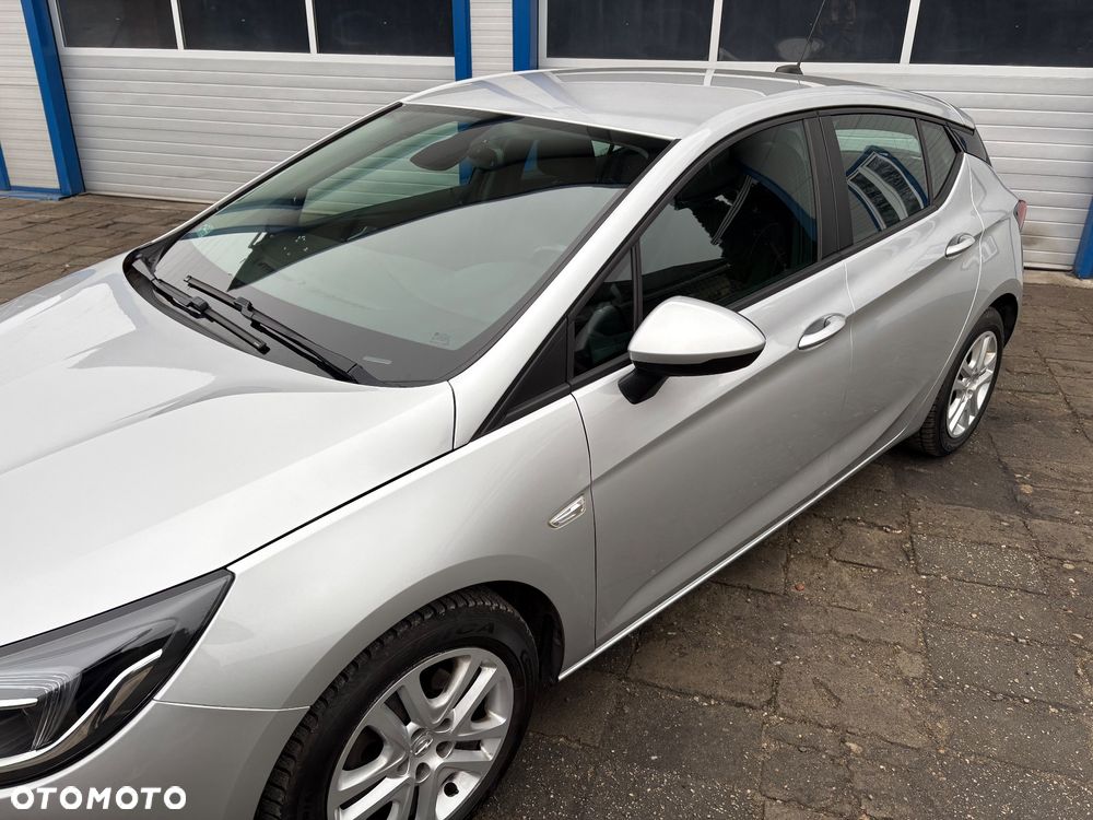 Opel Astra - 35