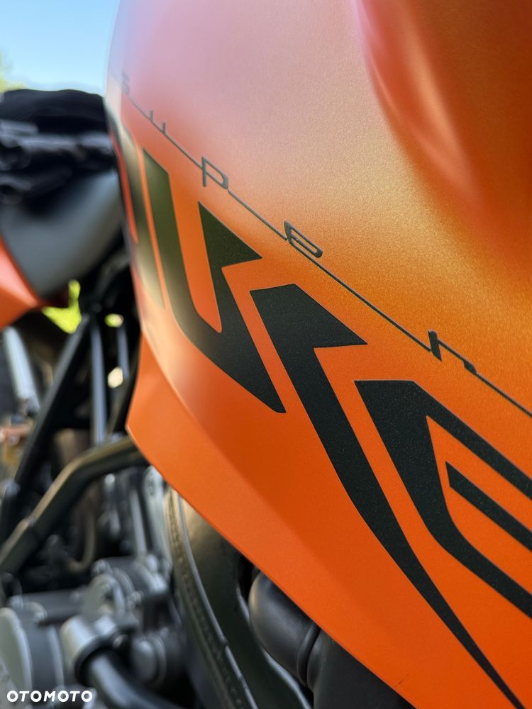 KTM Super Duke - 13