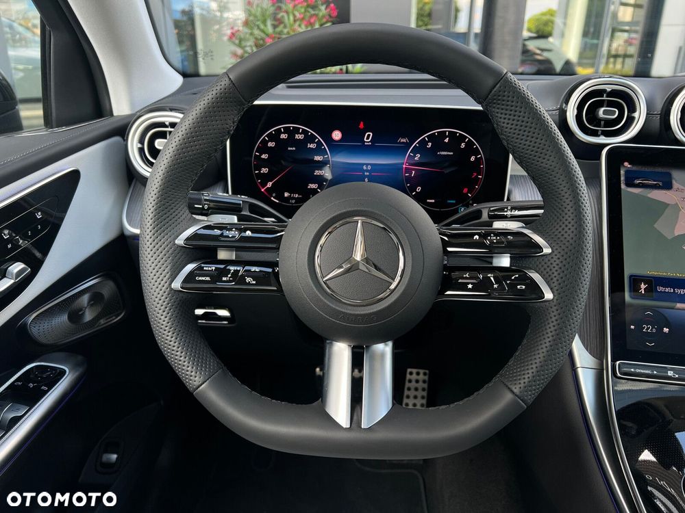 Mercedes-Benz GLC - 15