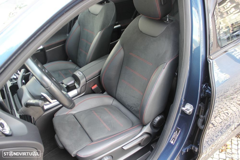 Mercedes-Benz GLA 250 e AMG Line - 16