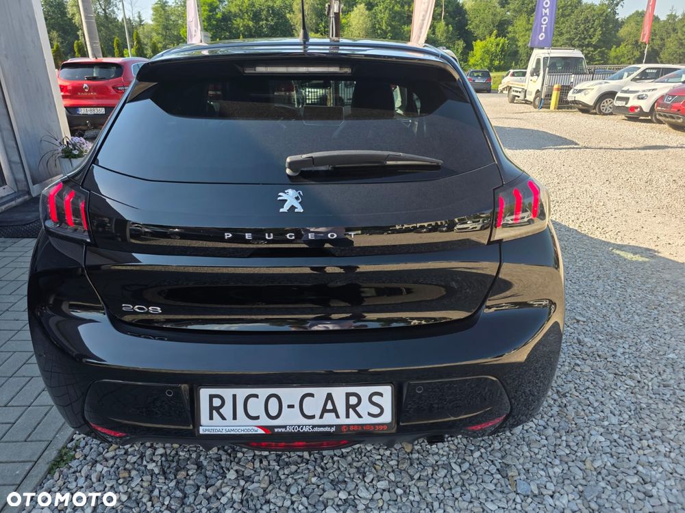 Peugeot 208 - 9