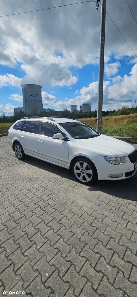 Skoda Superb 2.0 TDI Ambition DSG - 3