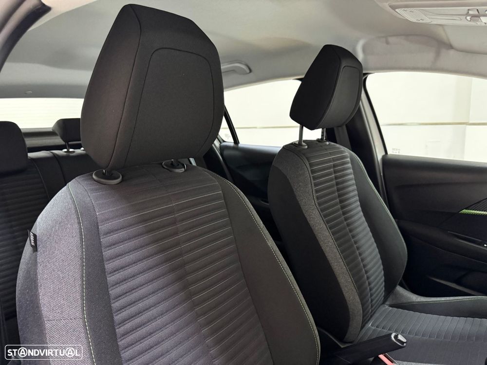 Peugeot 208 1.2 PureTech Active - 44