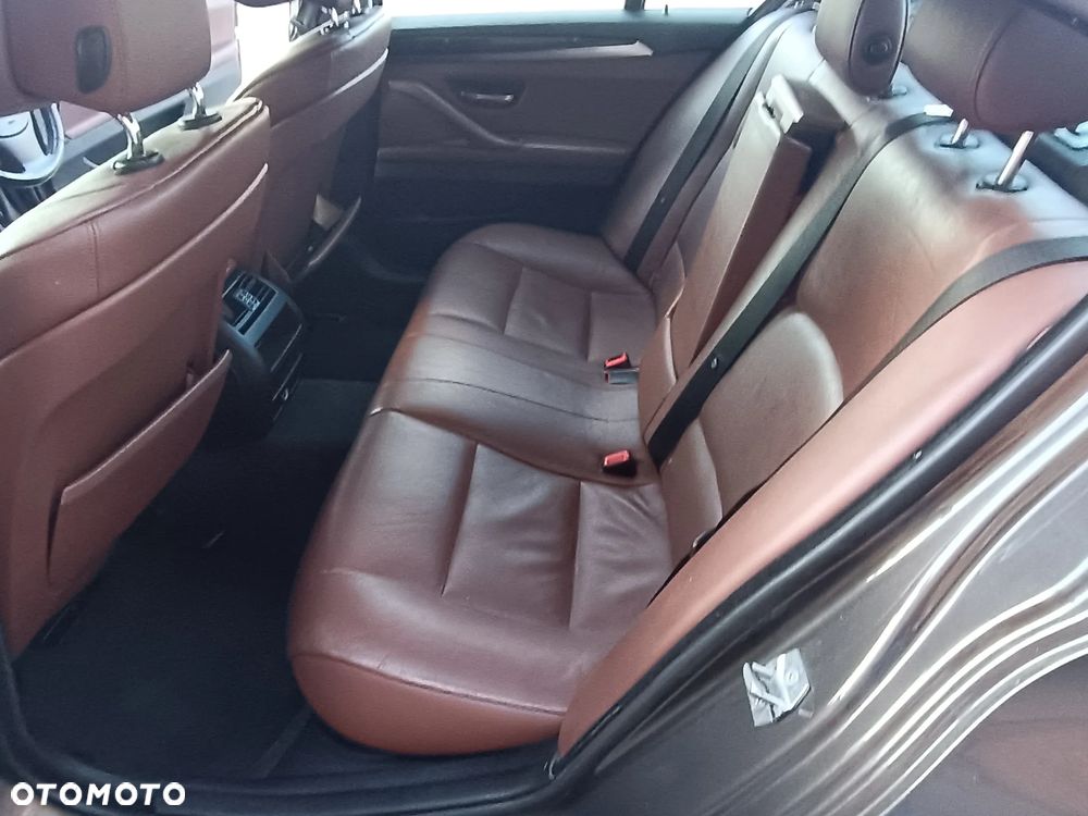 BMW Seria 5 520d - 17