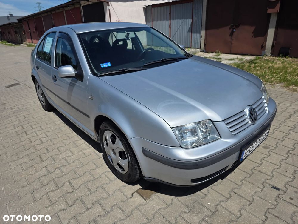Volkswagen Bora 1.9 TDI Comfortline - 16