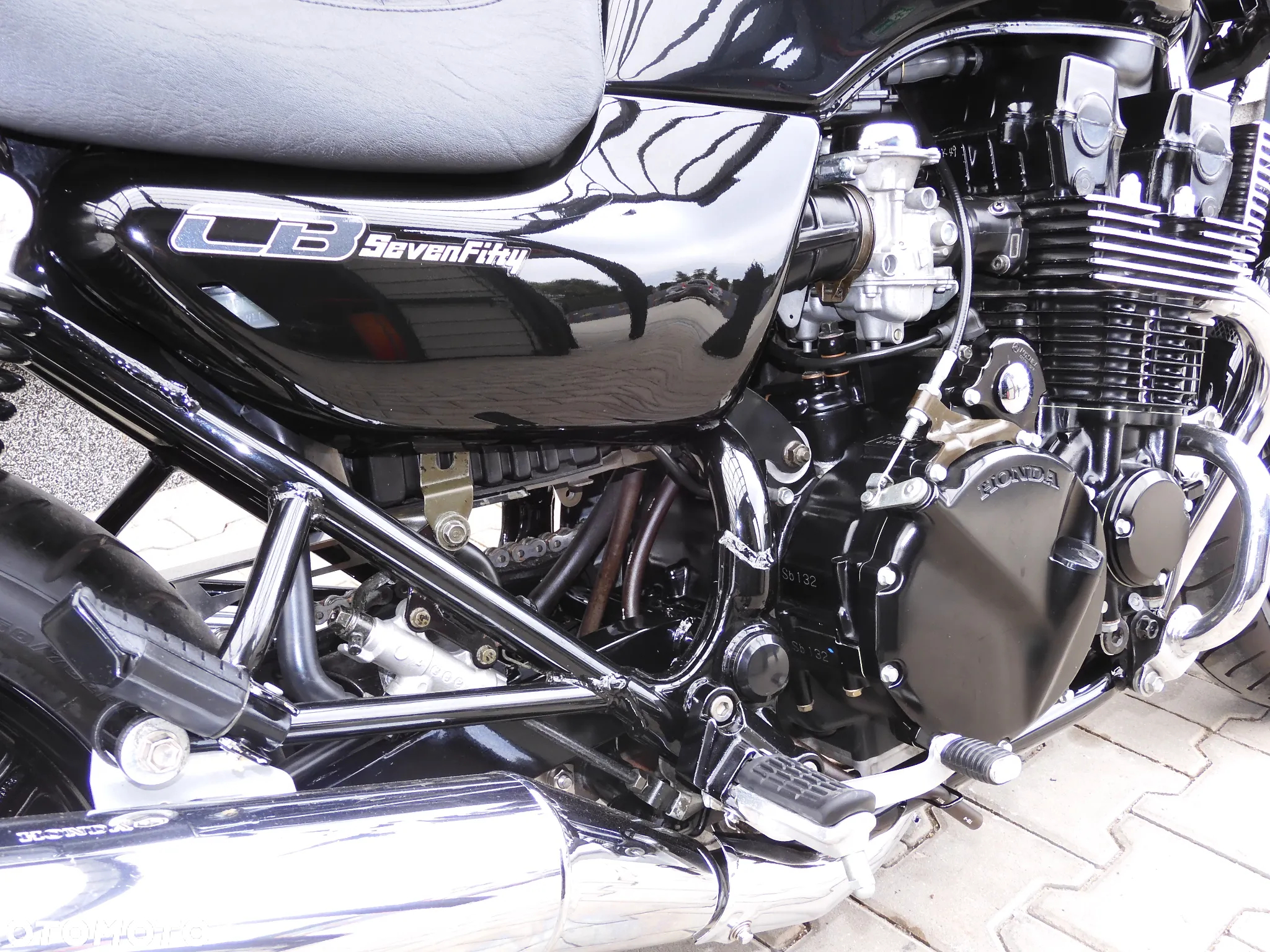 Honda CB - 10