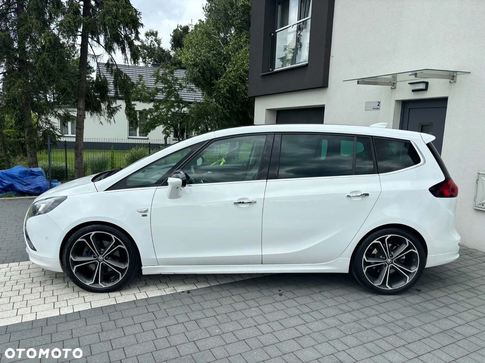 Opel Zafira 2.0 CDTI Cosmo - 13